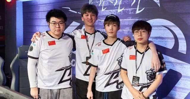 在英超联赛 在英超联赛